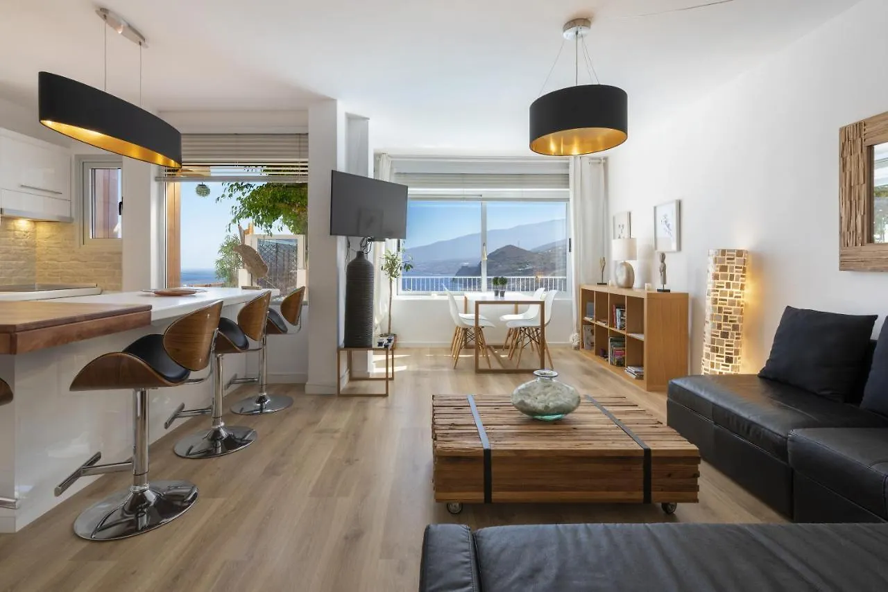 הקונטקטים של Home2Book Breathtaking Atlantic Views Apartment